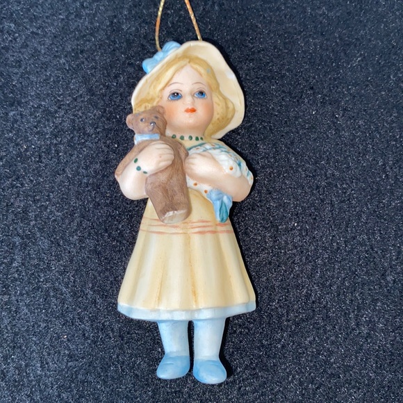 Jan Hagara Meg Limited Edition 1987 #1741 Girl With Teddy Vintage 🎄🎅🏼🤶🏼 - Picture 1 of 4